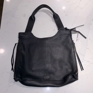 Vince Camuto Tote